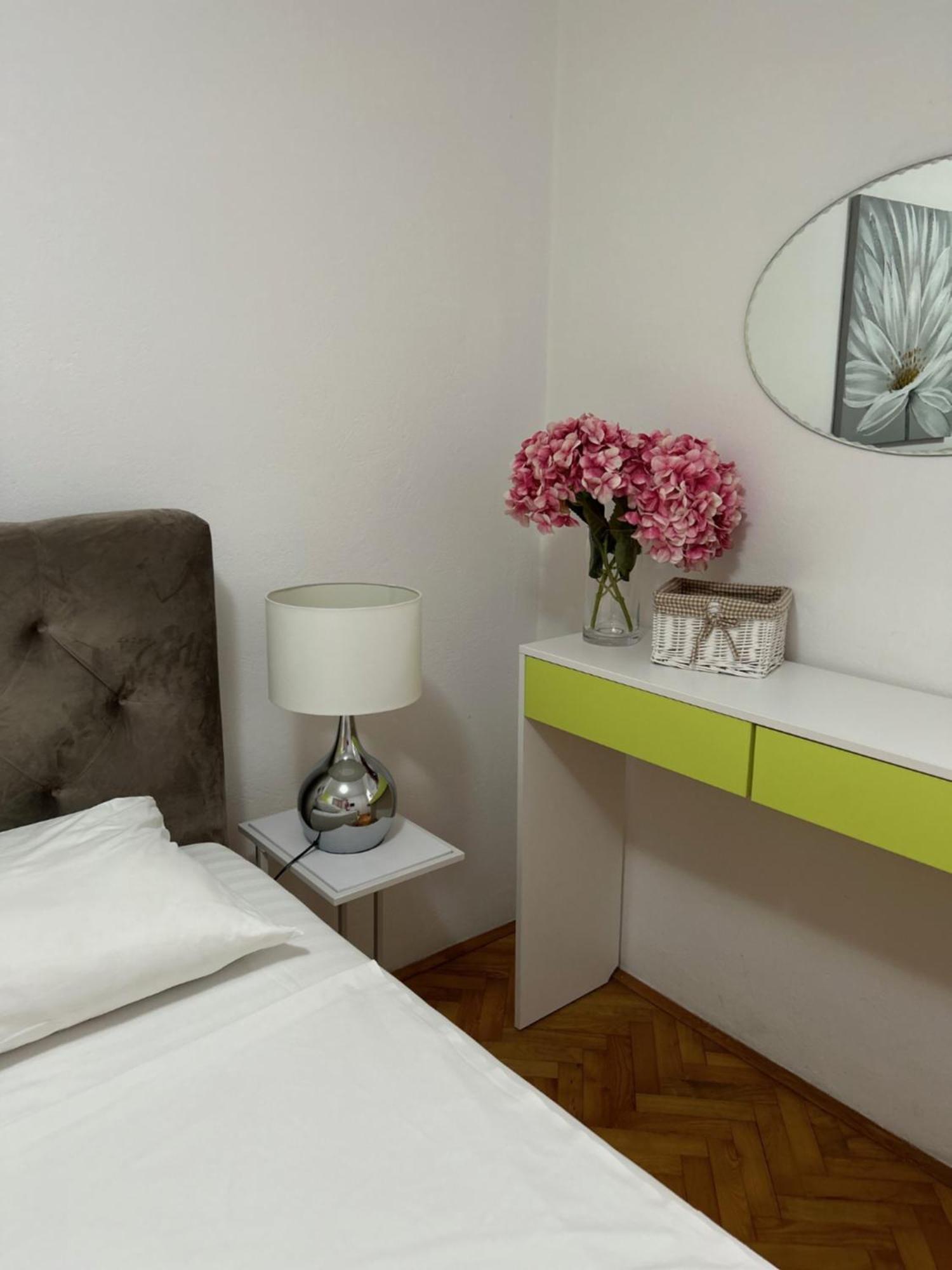 Apartments And Rooms Diana Ζαντάρ Εξωτερικό φωτογραφία